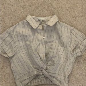 Crop button up top